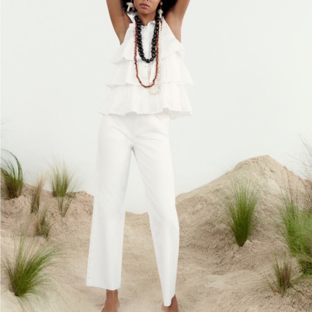 Zara Z1975 High Rise Straight White jeans, size 0